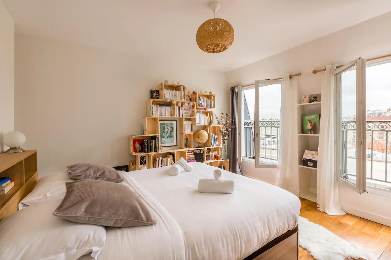 Apartment Veeve - Rooftop Views By The Canal Saint-martin *