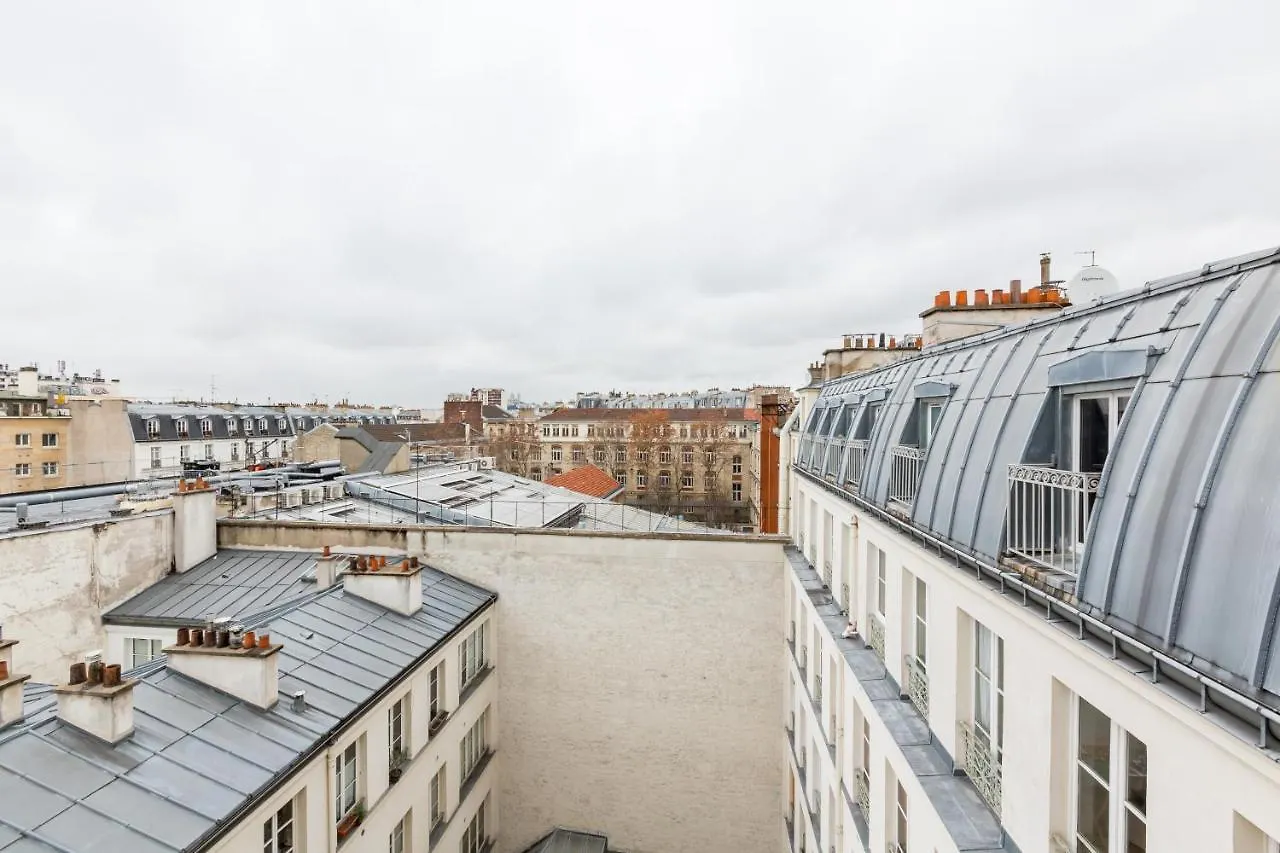 Veeve - Rooftop Views By The Canal Saint-martin * 巴黎